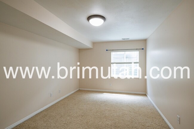 Building Photo - 7491 Union Mill Ct