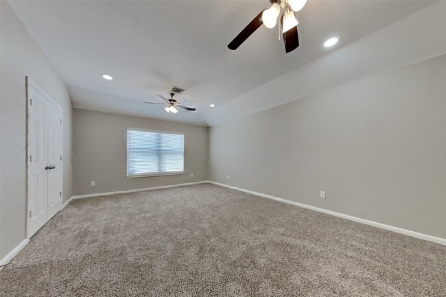 Building Photo - 3123 Candle Cabin Ln