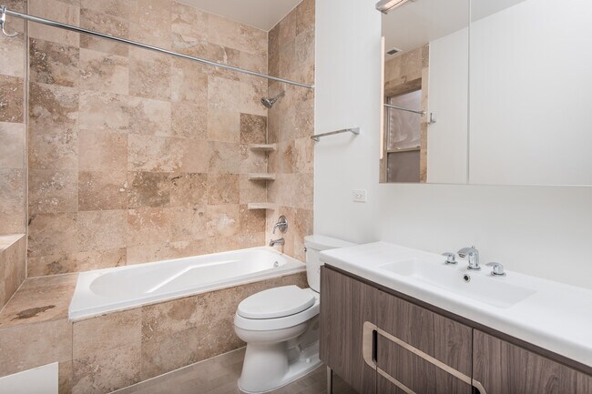 Building Photo - 4354 S Prairie Ave