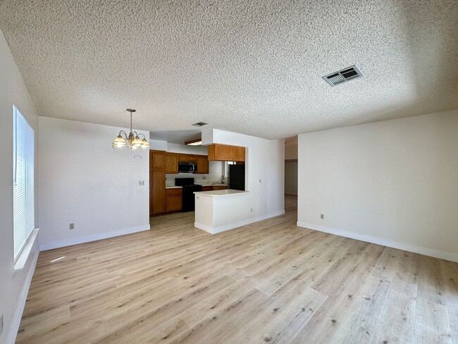 Building Photo - Desert Breeze Amd