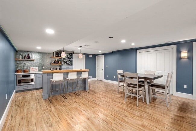 Building Photo - 56 Blossomcrest Rd