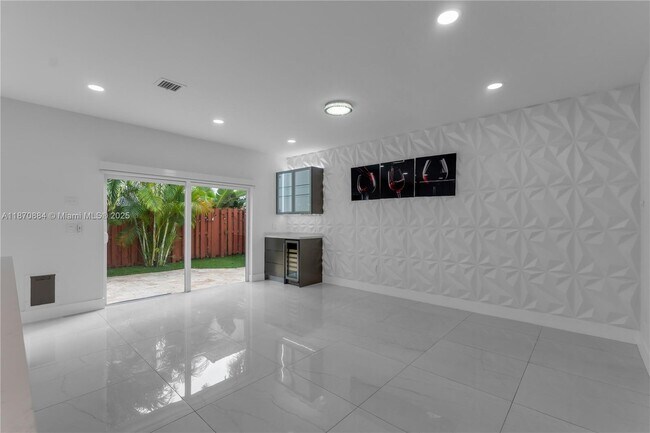 Building Photo - 11230 NW 59th Terrace