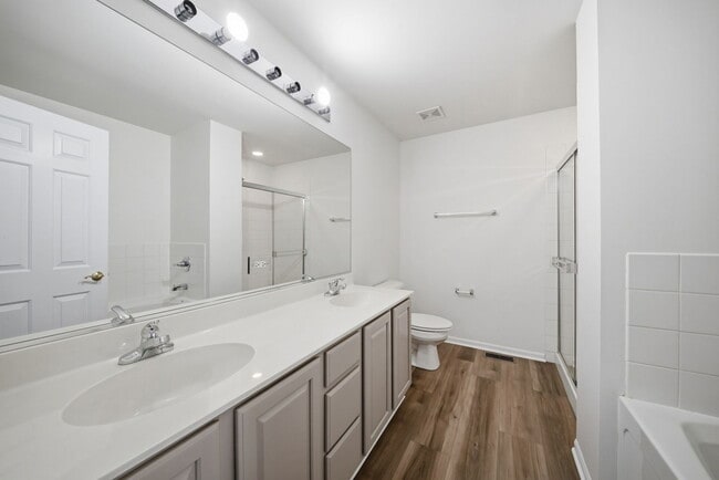 Building Photo - 2249 Hudson Cir