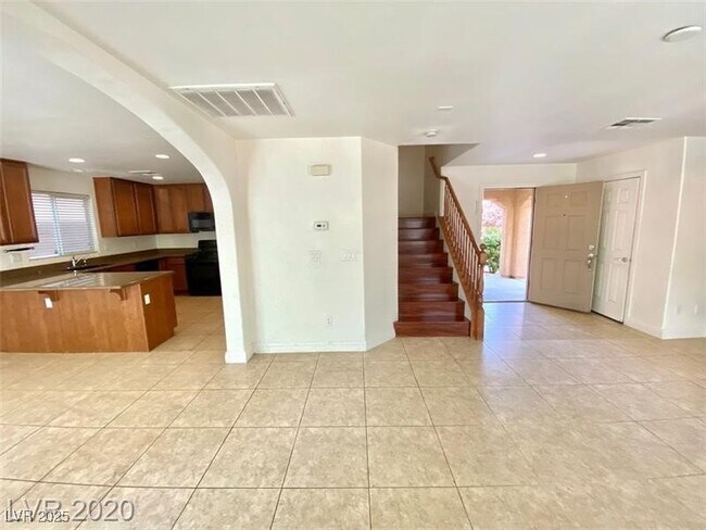 Building Photo - 8869 Skyline Peak Ct