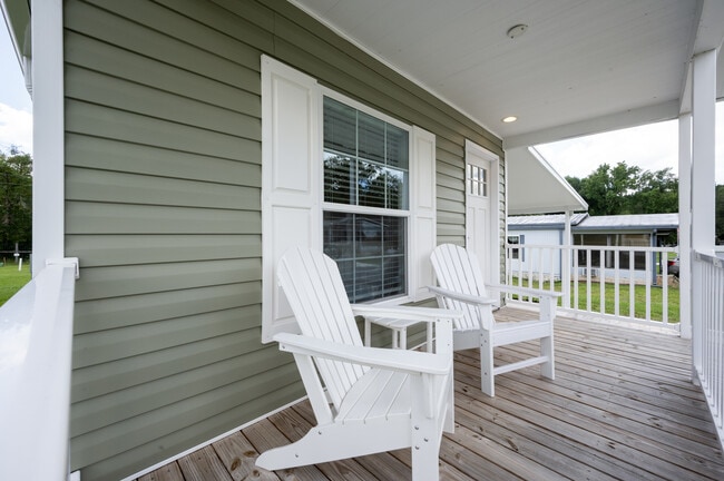 Building Photo - 206 E Gleneagles Rd