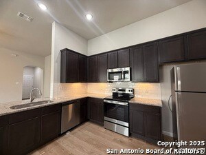 Building Photo - 448 Emma Dr