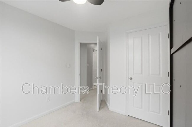 Building Photo - 4664 Kirkland Pl