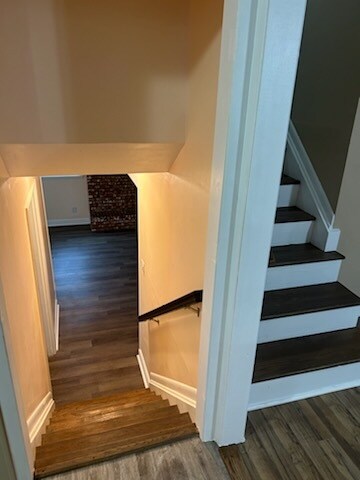 Building Photo - 1435 Marlborough Rd