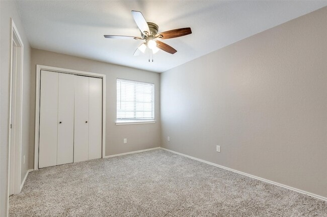 Building Photo - 3813 Beaumont Ln
