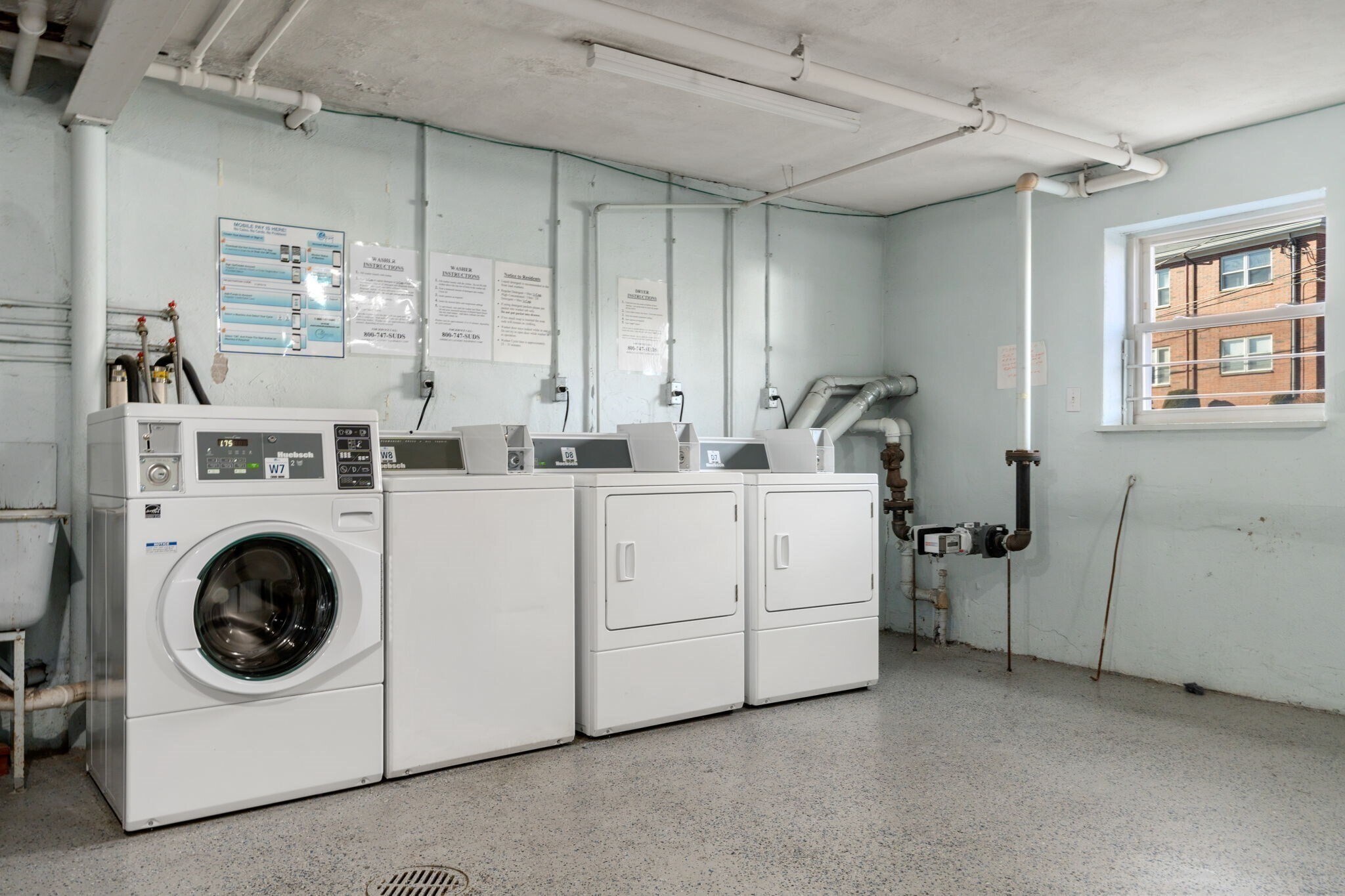 Building Photo - 32 Whitman Rd