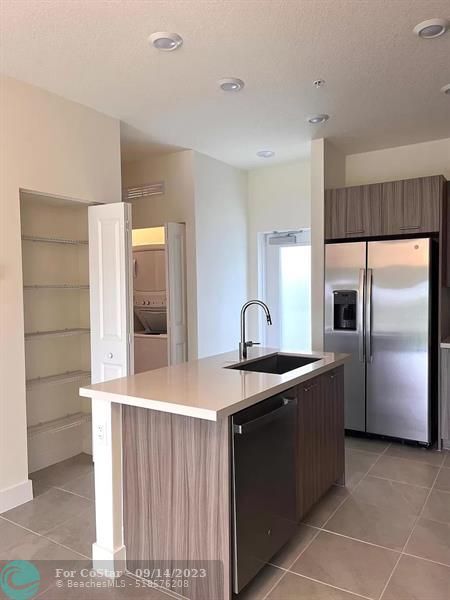 Building Photo - 8201 NW 41st St