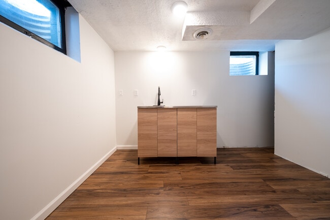 Building Photo - 4517 W 113th St