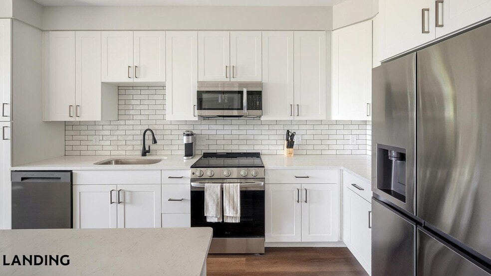 Building Photo - 1310 Hillside Ave