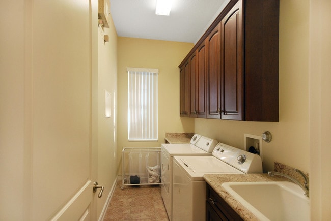 Building Photo - 516  Flamingo Drive