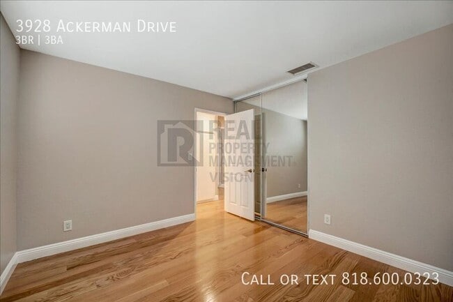 Building Photo - 3928 Ackerman Dr