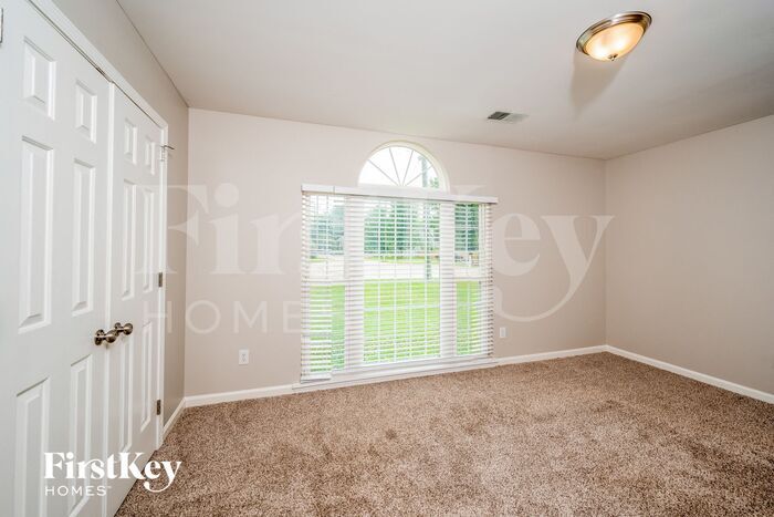 Building Photo - 2609 Bridlewood Cir