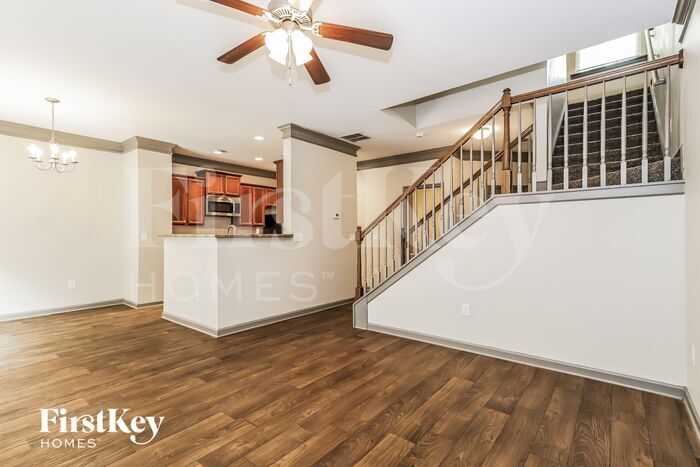 Building Photo - 971 Treymont Way SW