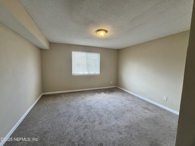 Building Photo - 3917 Corrida Ct