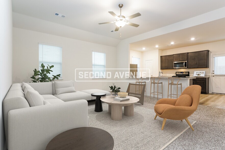 Building Photo - 1413 Sunkiss Dr