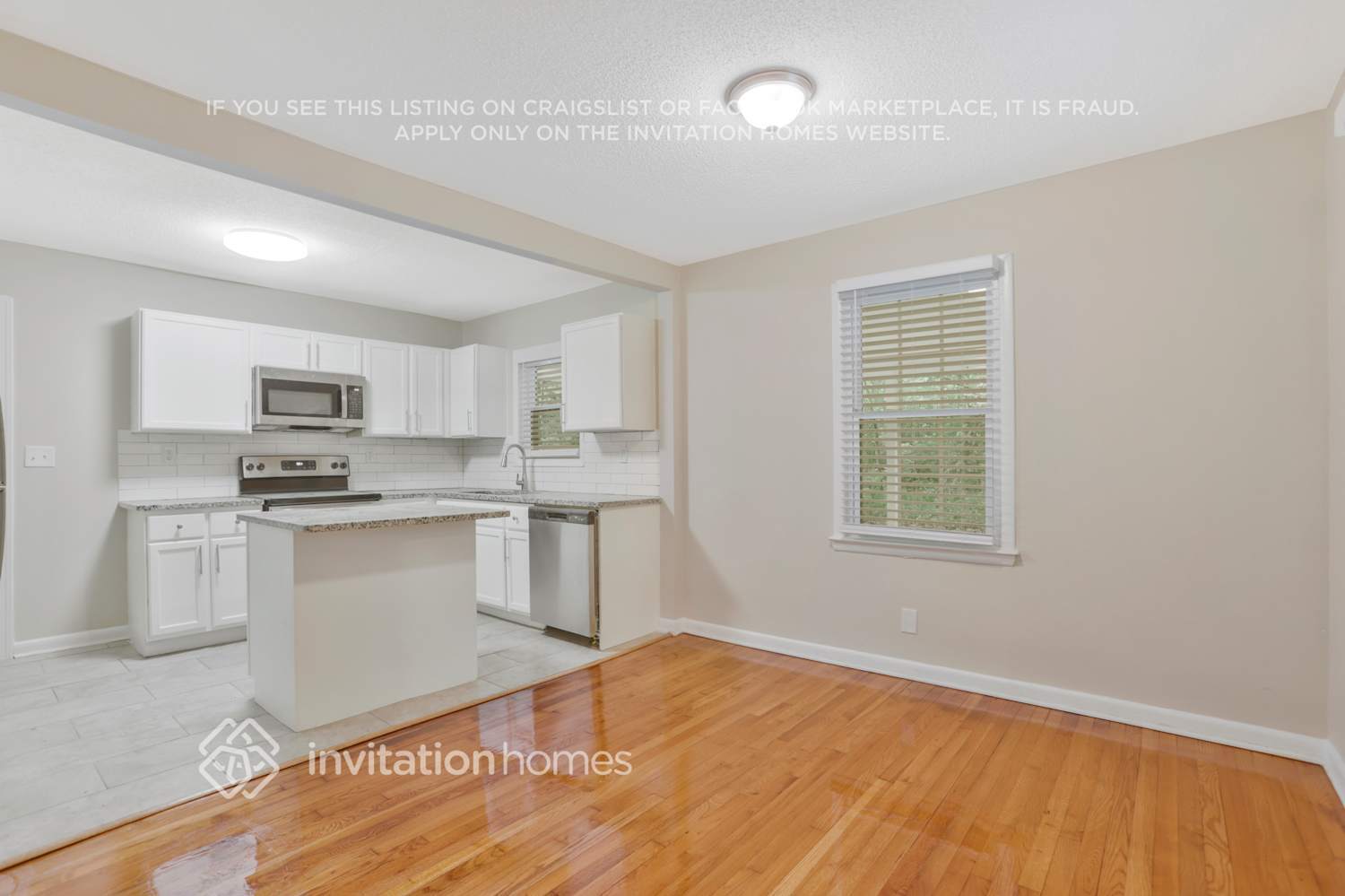 Building Photo - 317 Bromack Dr SE