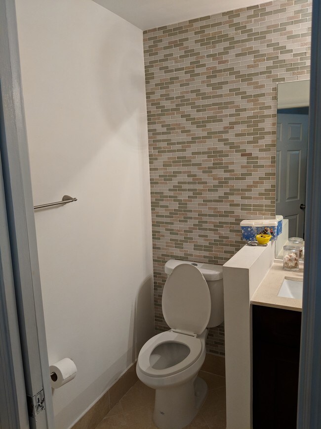 Building Photo - 12121 SW 5th St