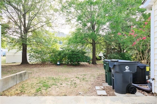 Building Photo - 512 Colwick Ln