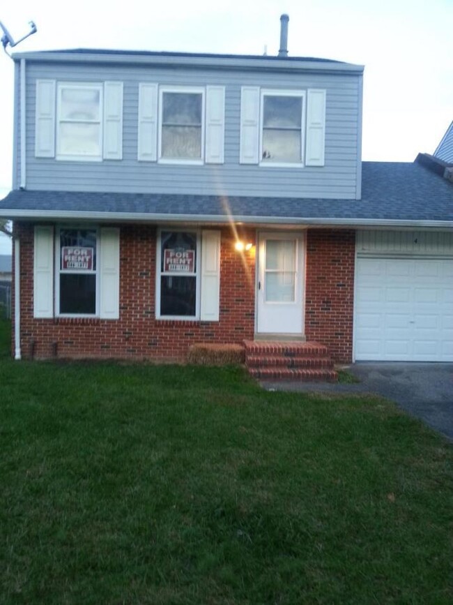 Primary Photo - 4 bedroom in Newark DE 19713