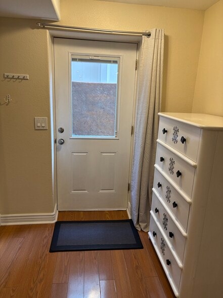 Inside Entry - 11666 Osceola St