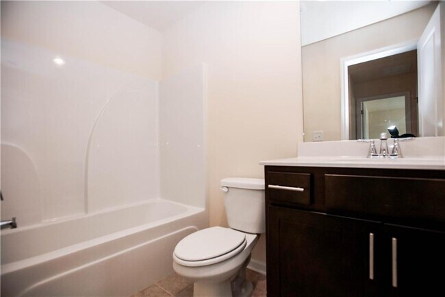 Building Photo - 4295 Almanor Cir