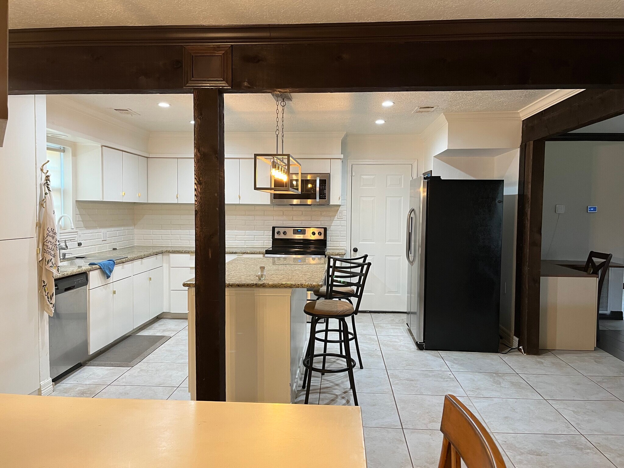 Building Photo - 3503 Canterbury Dr