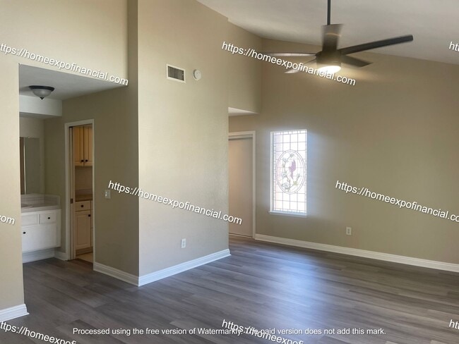 Building Photo - Nice House For Rent