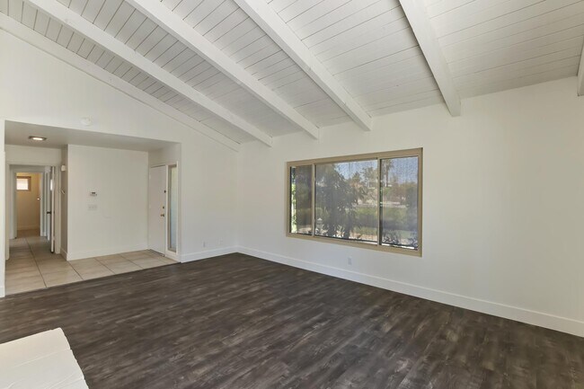 Building Photo - 73625 Haystack Rd