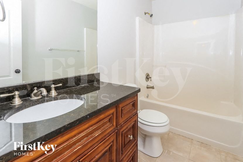 Building Photo - 133 Janney Cir