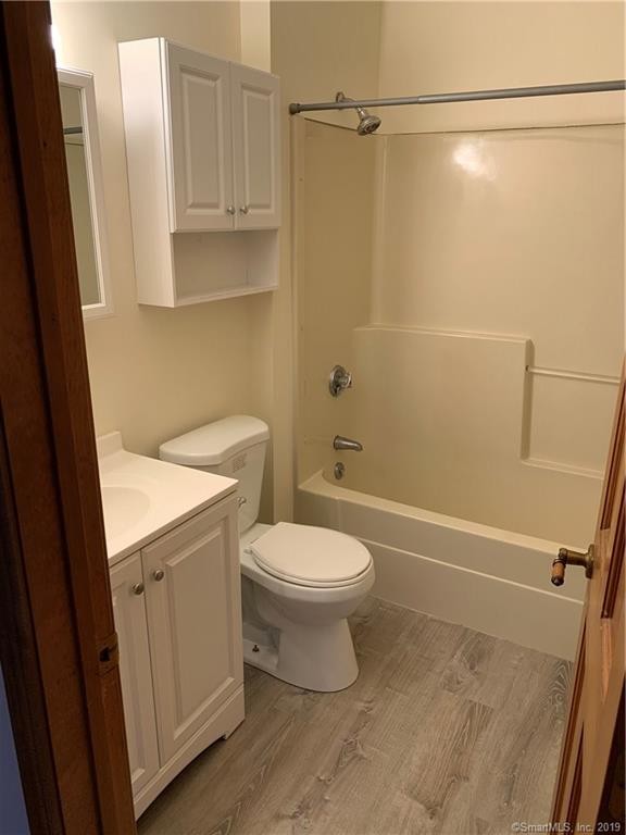 Building Photo - 24 West Rd