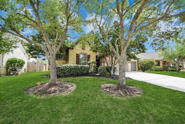 Building Photo - 12912 Southern Manor Dr