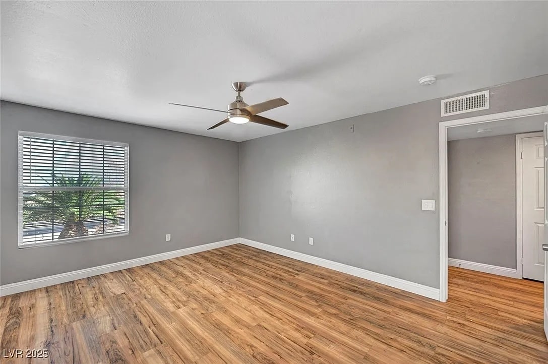 Building Photo - 231 W Horizon Ridge Pky