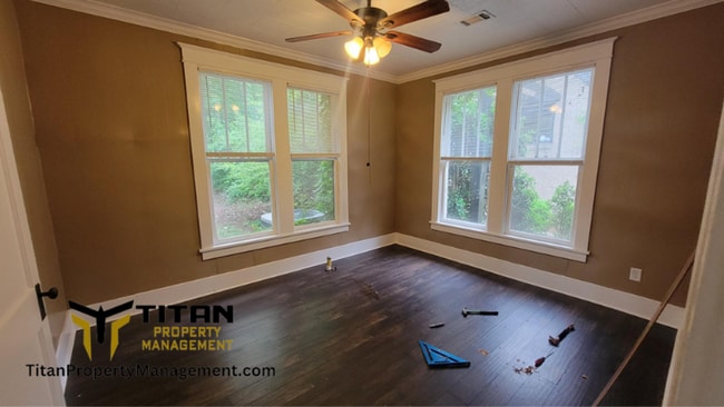 Building Photo - 3b/2b house in downtown Benton