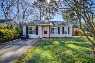 Building Photo - Redwing