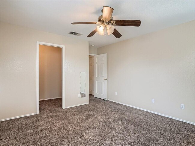 Building Photo - 13913 Harris Ridge Blvd