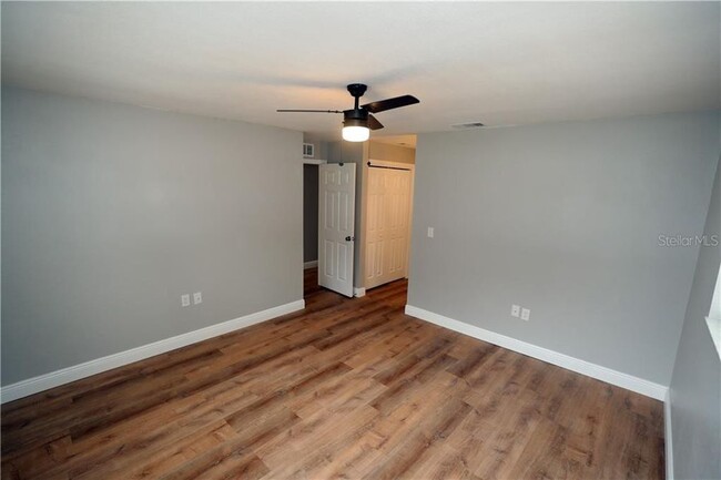 Building Photo - 1643 W Orangecrest Ave