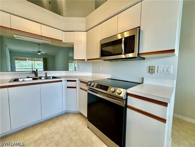 Building Photo - 137 Wading Bird Cir