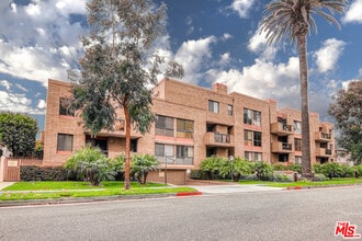Building Photo - 235 S Tower Dr