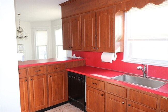 Building Photo - 8 Irma Ave