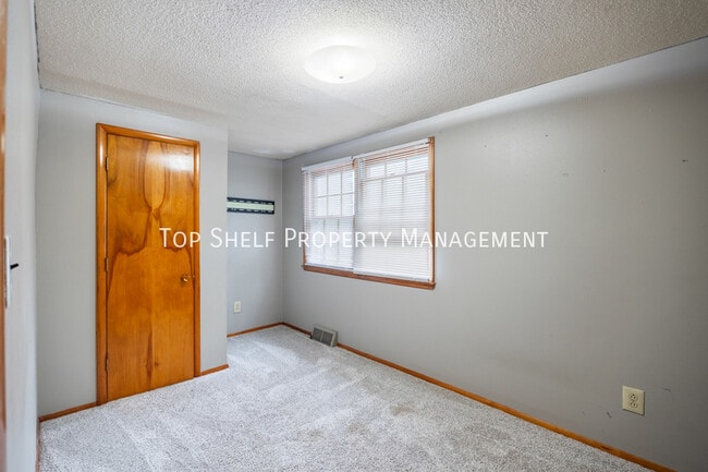 Building Photo - 3609 56th St