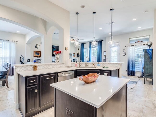 Building Photo - 123 Millsaps Ct