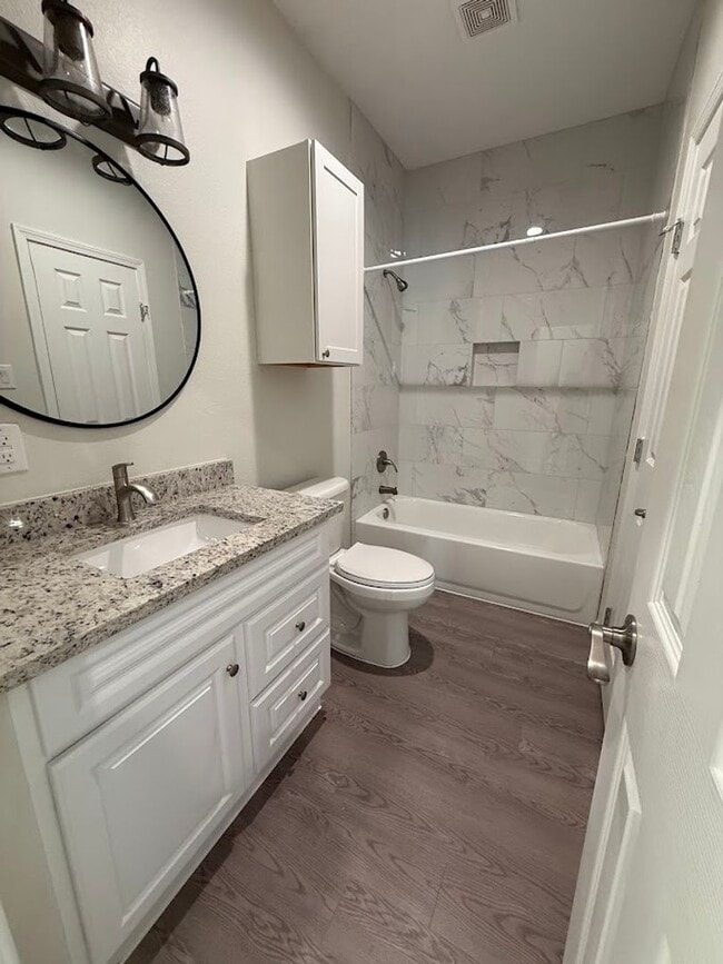 Building Photo - PRICE DROP !!