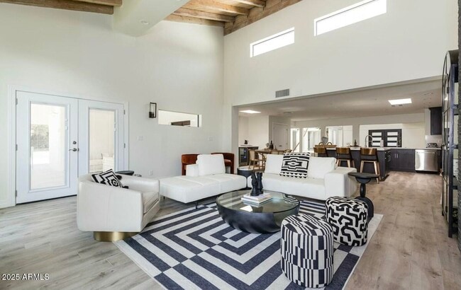 Building Photo - 11212 N Sundown Dr