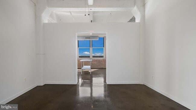 Building Photo - 444 N 4th St