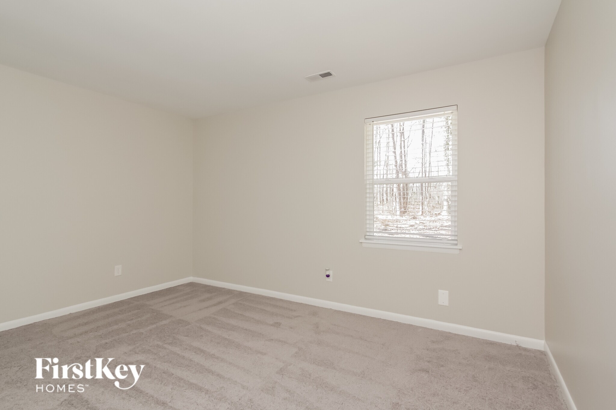 Building Photo - 712 Pennwood Ln