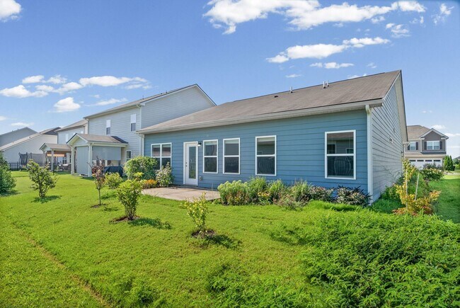 Building Photo - NOW RENT READY